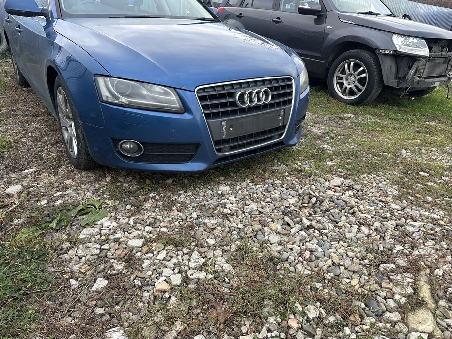 Bara capota aripa far tragher Audi a 5 2011