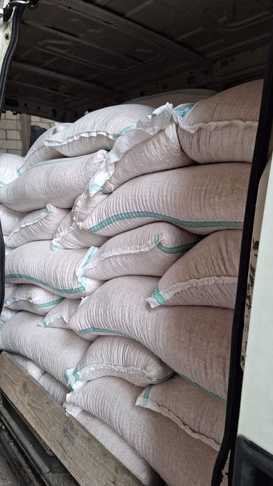 Porumb Grau orz Recolta 2025 Ambalat în saci ofer transport Gratuit