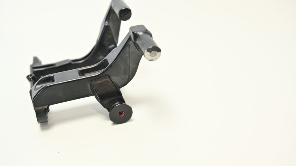 Suport Prindere Radiator Ulei Ducati Diavel 1200 2010 - 2017