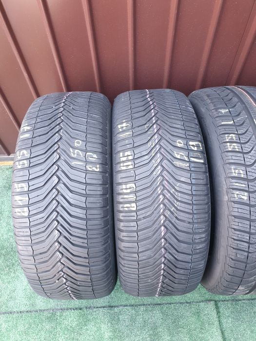 215.55.17 2x Michelin 2x Pirelli