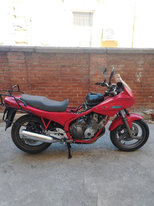 На части Yamaha XJ 600 Diversion