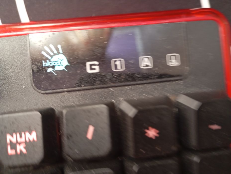 Прожам клавиатуру bloody