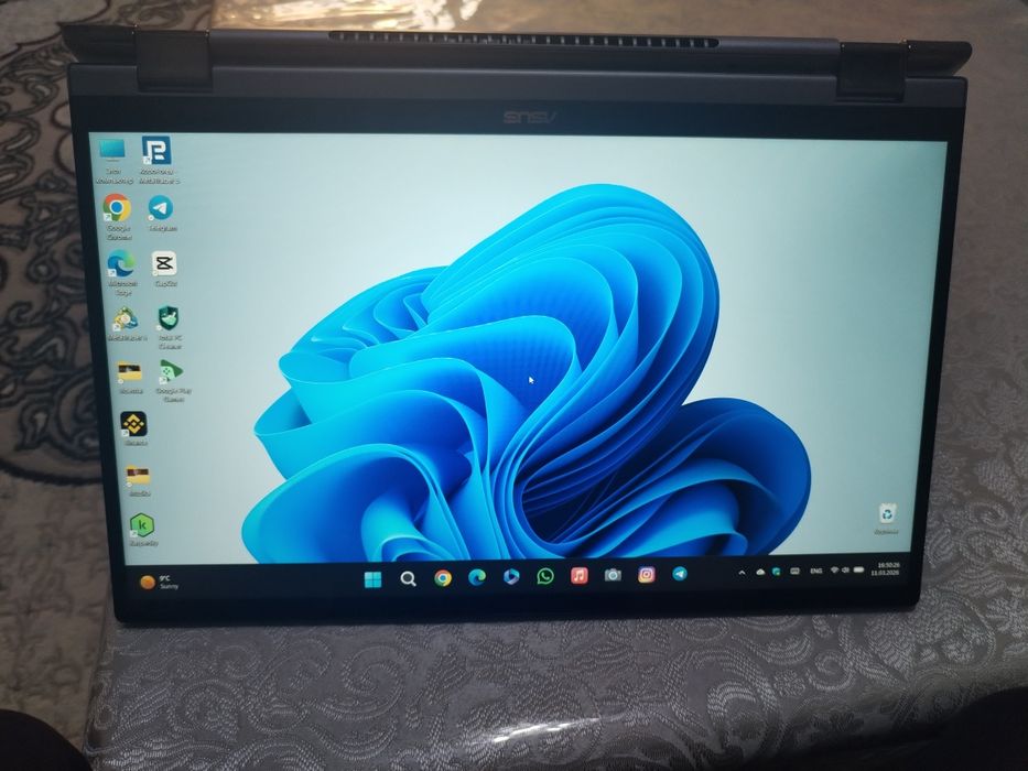 Asus Zenbook Flip 15