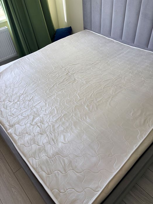 Матрас большой для спальни