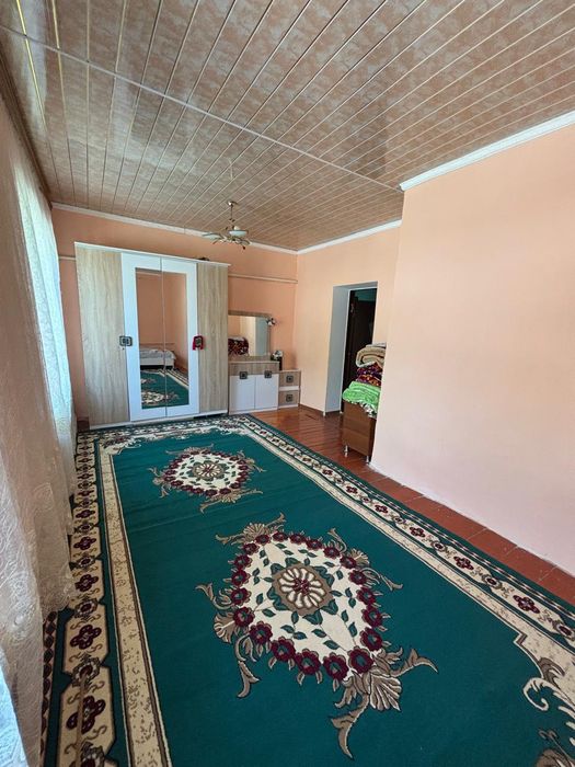 Продаётся дом со всеми хозяйствами