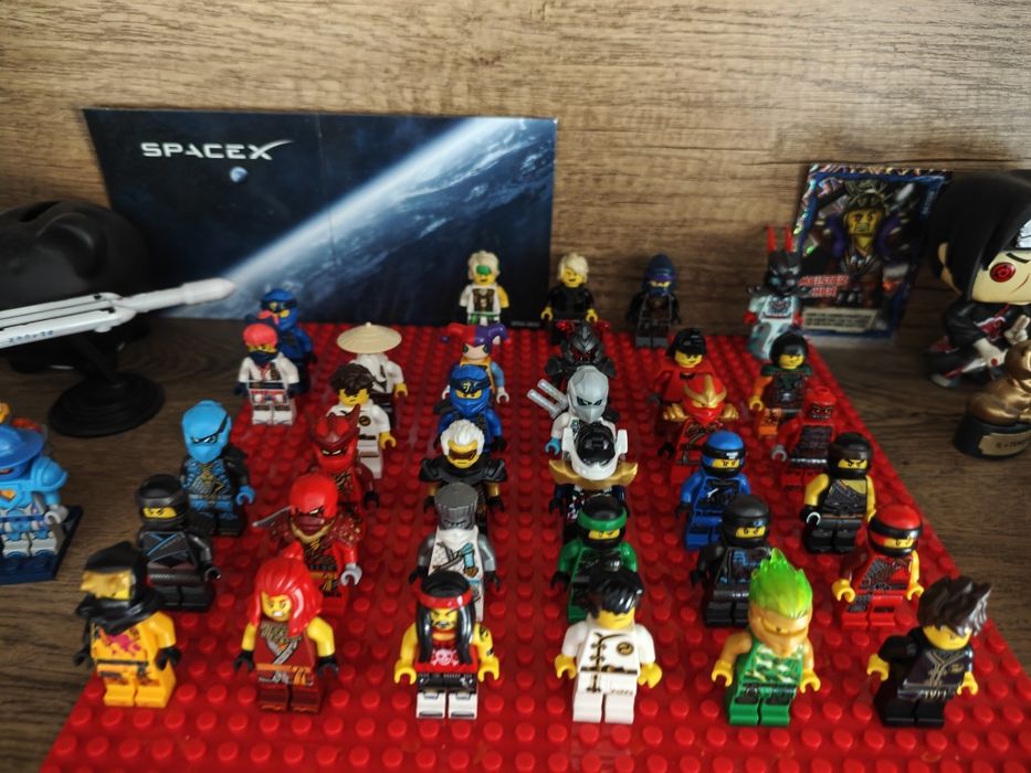 Lego Ninjago minifigurine diverse