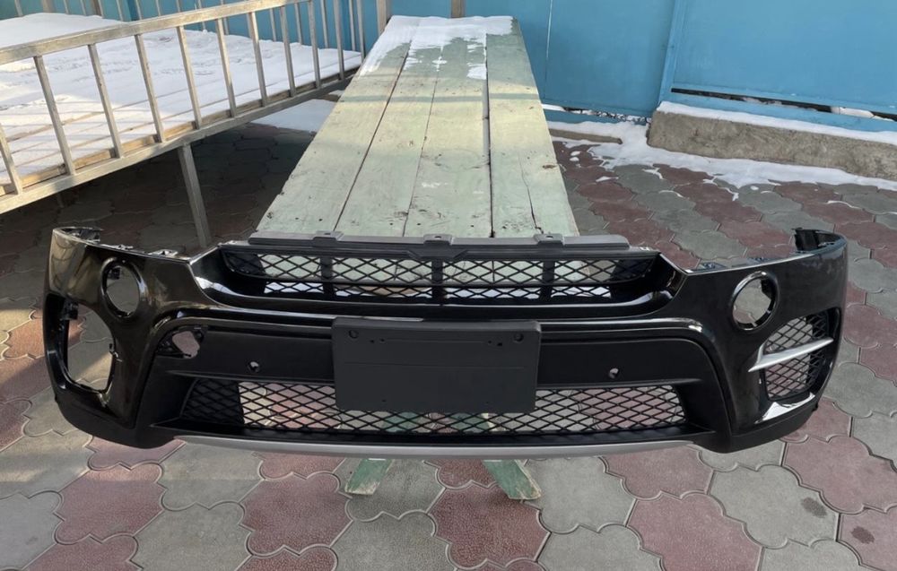 передний Бампер на BMW Е70(Х5)