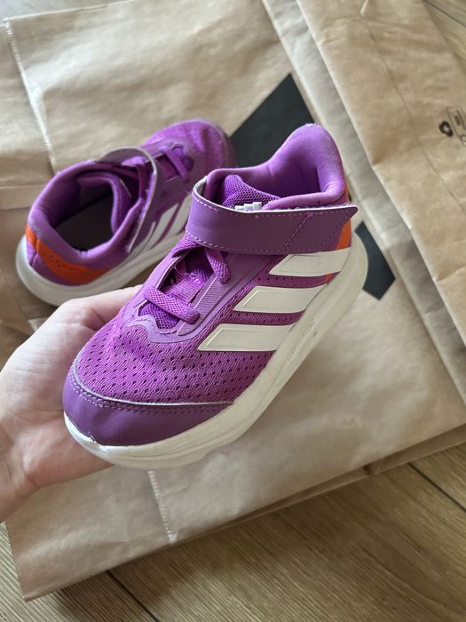 Детские кроссовки Adidas для девочки