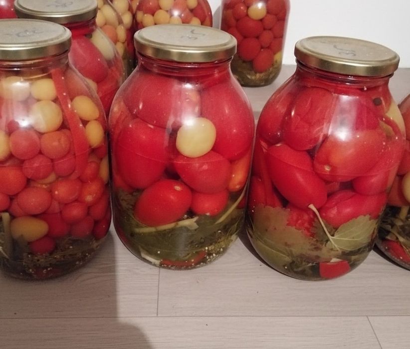 Маринованные домашние помидоры