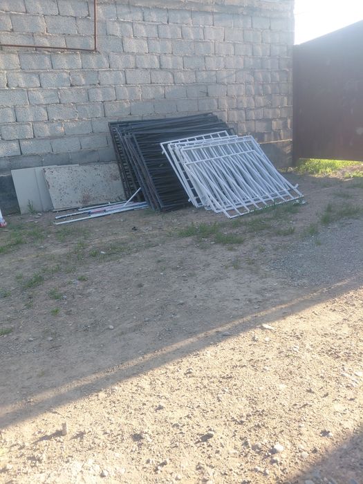 Рещетки на окна.