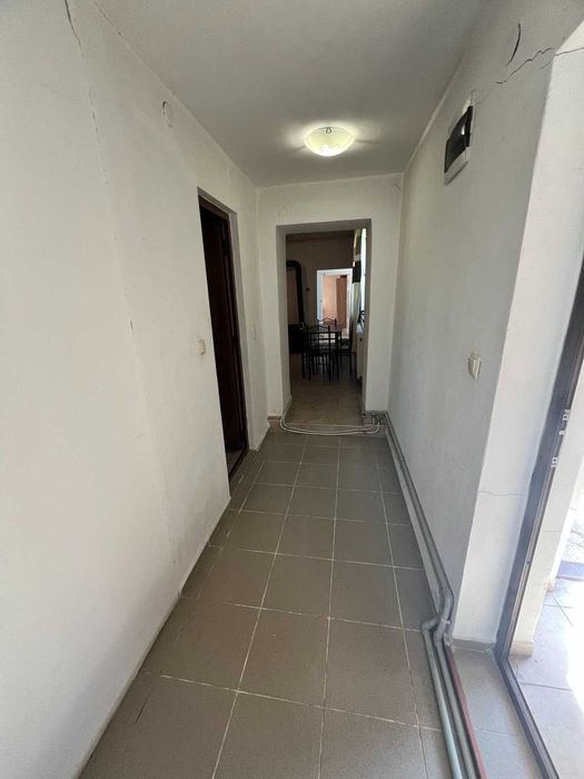 Тухлена къща в центъра на с. Здравец - 8670