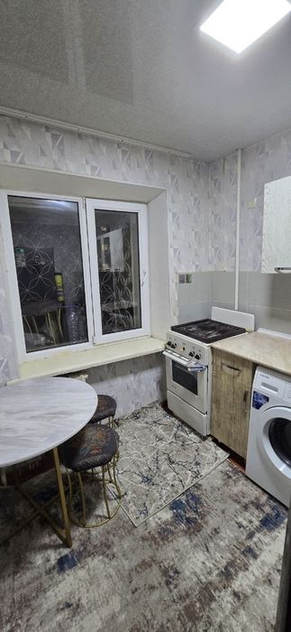 Продажа 2 комнатной 1 этаж