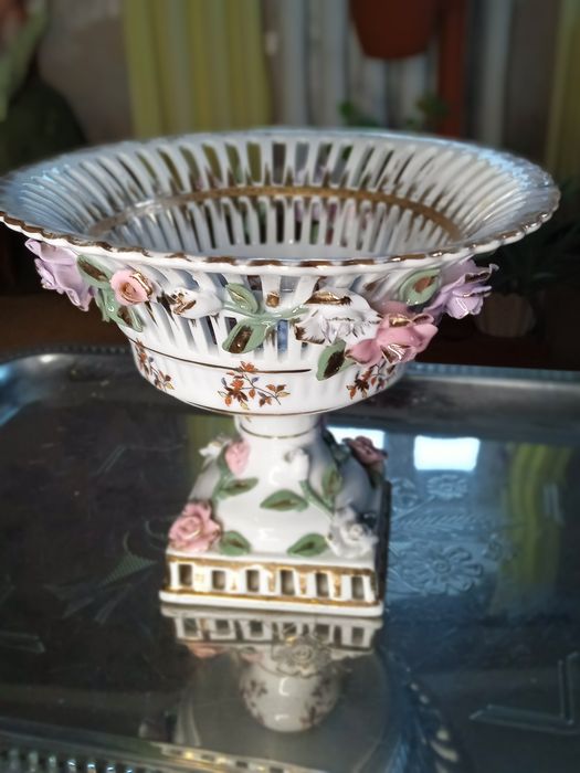 Ваза фарфор производства ГДР