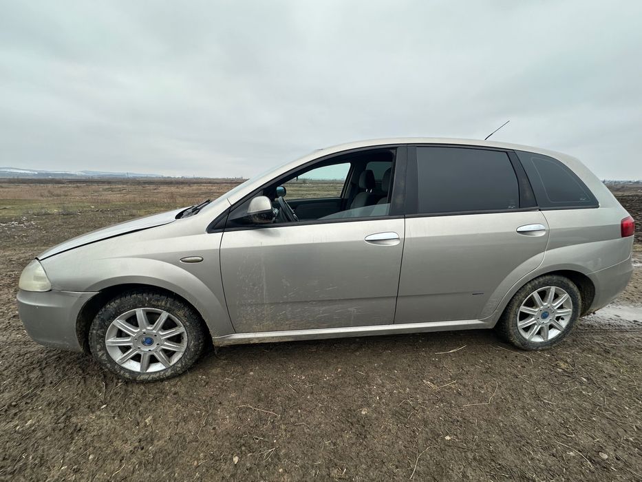 Dezmembrez fiat croma 2005 1.9 150cp