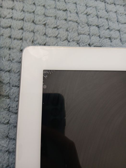 iPad 2 в хорошем состоянии