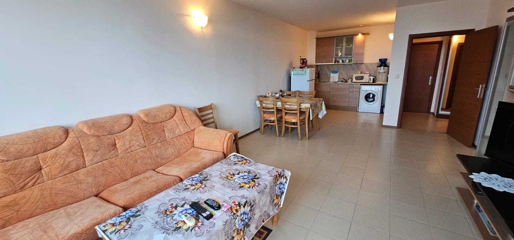 Продава се Двустаен апартамент в к.к. Слънчев бряг - 90 кв.м за 1278 €/кв.м - Снимка #1