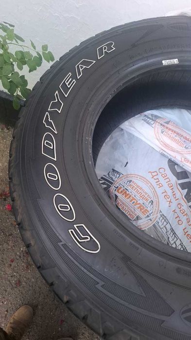 Резина Goodiyear P245/75R17