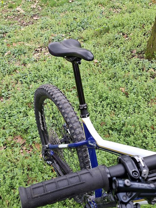 Vând bicicleta Rroduction privee shan GT