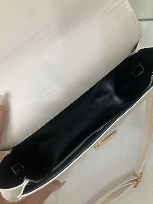 Белая  мини сумка