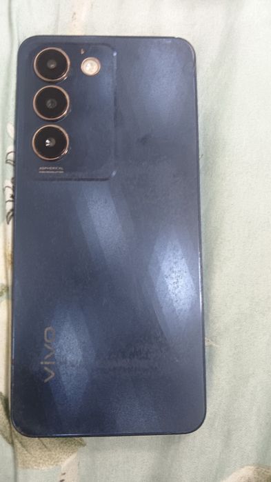Vivo y100 256gb .
