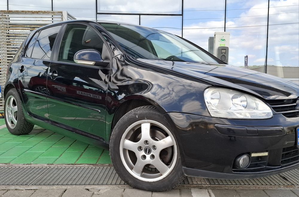 Golf 5// Cutie automată dsg