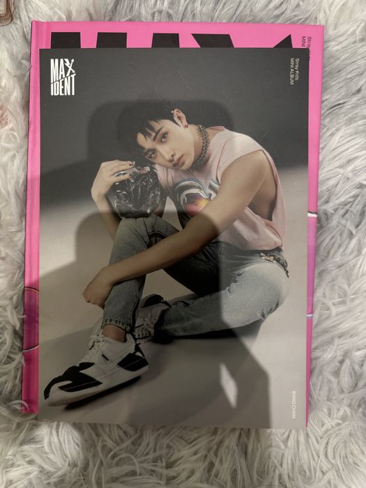 Продам официальный альбом MAXIDENT STRAY KIDS