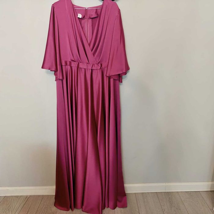 Rochie lungă de ocazie, realizată pe comandă – mărimea 50–52