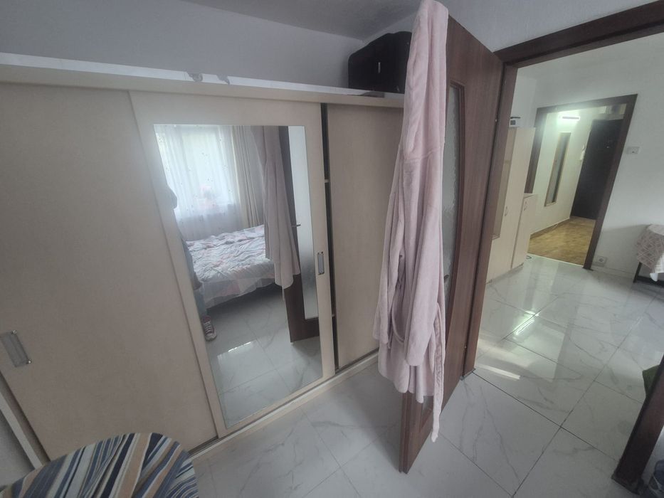 Apartament de închiriat