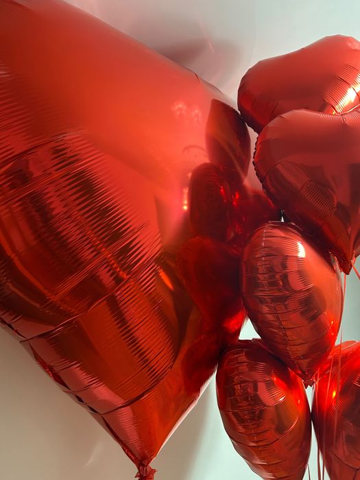 Гигант шар и семь сердечек