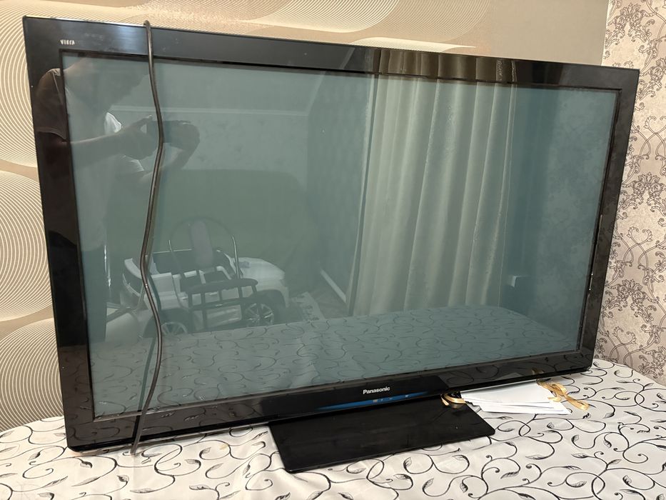Телевизор panasonic