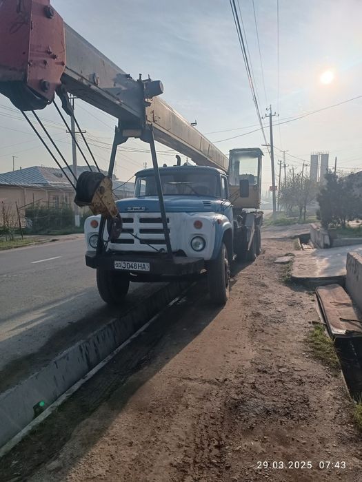 Автокран ЗИЛ 133
