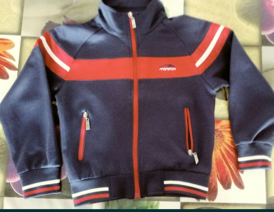 Детские пуховики, куртки, кофты, олимпийки