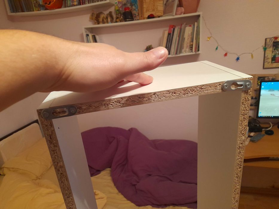 Етажерки/рафтчета/ за стена