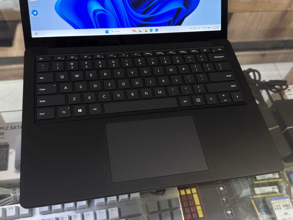 MICROSOFT SURFACE LAPTOP 4 CORE i7-1185G7 ram 16 ssd 256 Сенсорный
