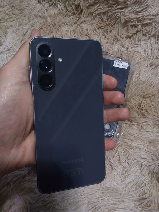 Samsung  a56 5g sotiladi holati yaxshi