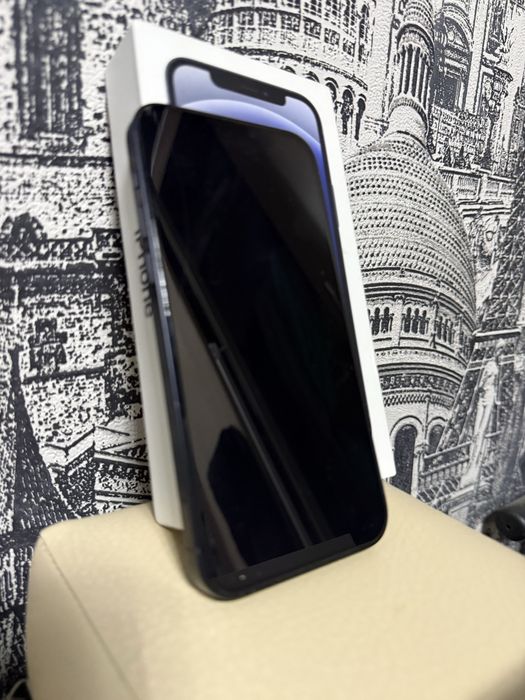 продам айфон 12