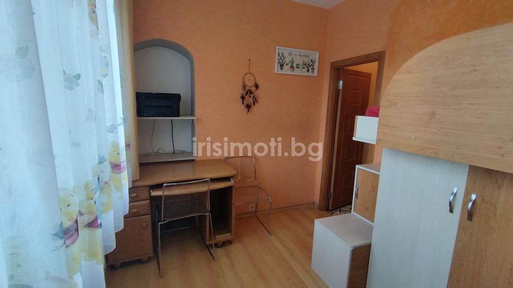 Под наем тристаен, €600, 66кв.м. в Люлин - Център