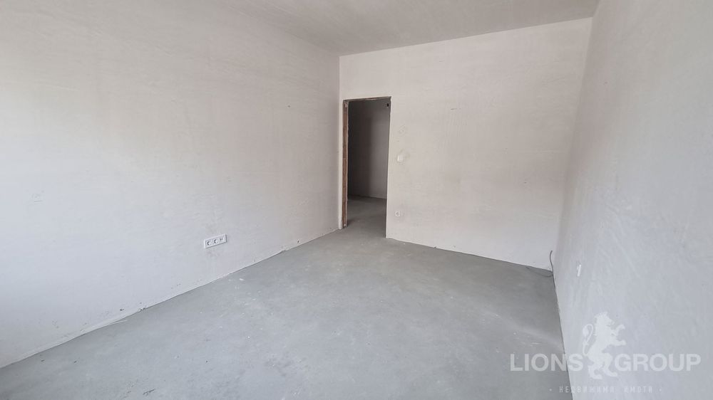 Продава се Четиристаен апартамент в Варна, Бриз - 144 кв.м за 1382 €/кв.м - Снимка #9