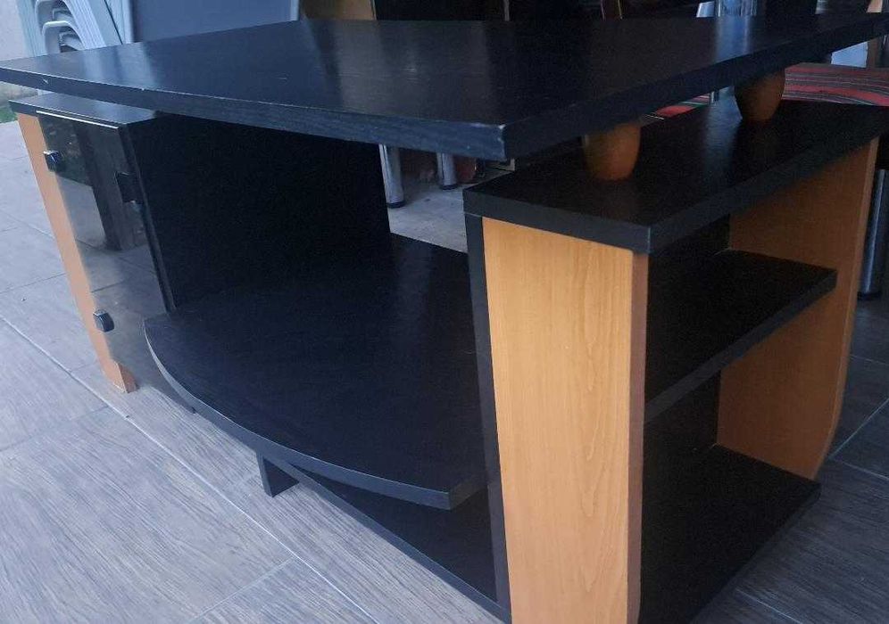 Comoda TV Mare L 125 cm / l 50 cm / H 60 cm, Cires cu negru, pal 20 mm