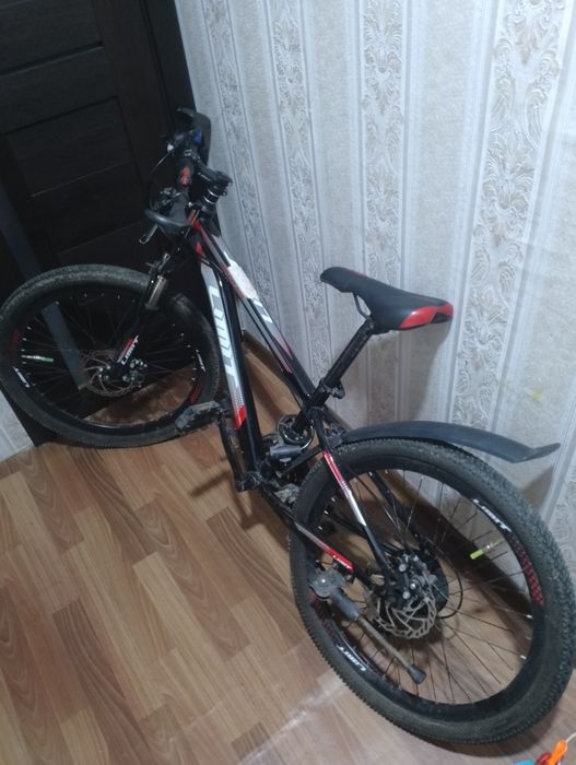 Продам спортивный велосипед