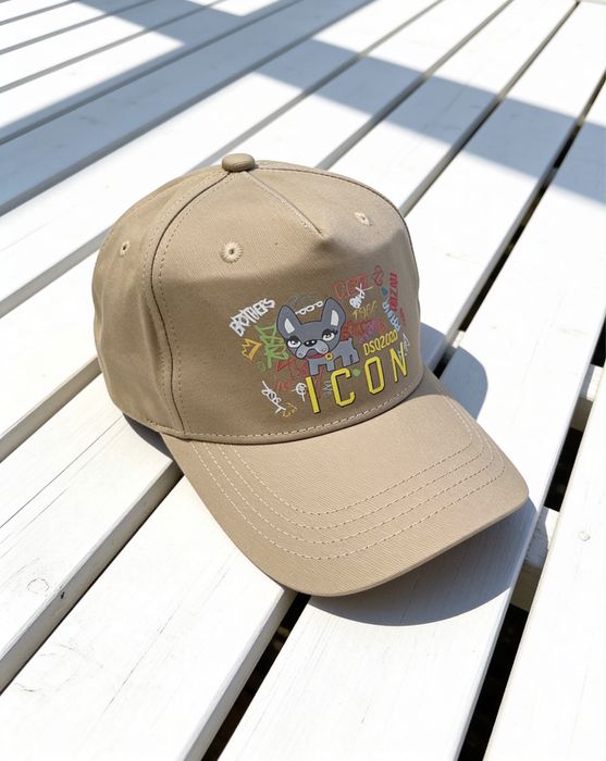 Șapcă ICON Dsquared2 Graffiti / Dog Print – Neagră / Bej