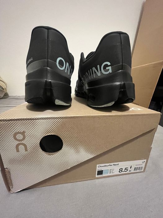 Маратонки On running Cloudsurfer next