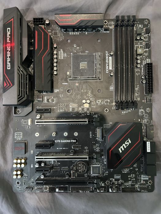 Дъно MSI X370 Gaming Pro