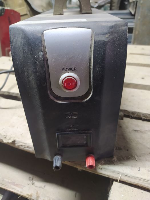 Продам зарядное устройство