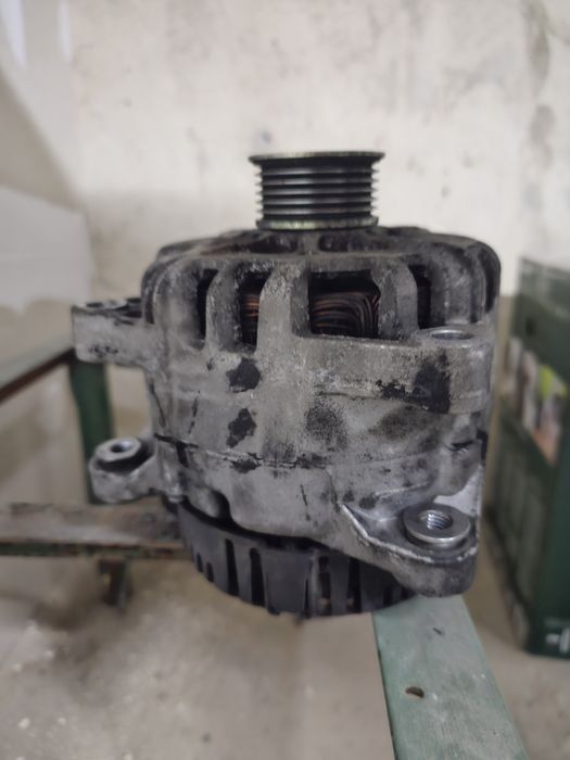 Продавам Динамо,Генератор Пежо,Ситроен старт стоп 1,6 hdi