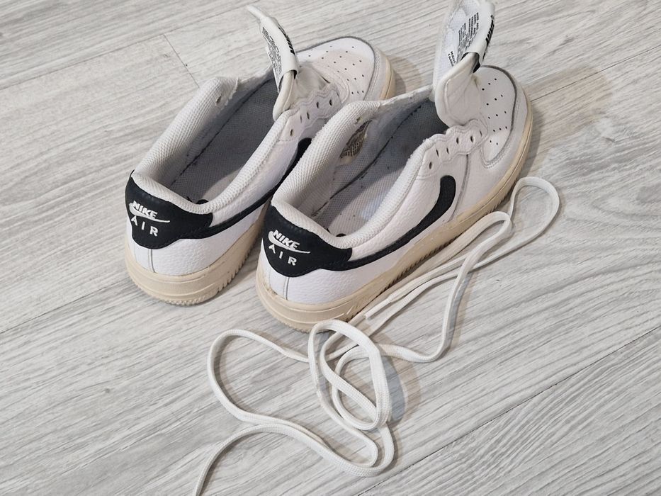 Adidași Nike stare excelenta