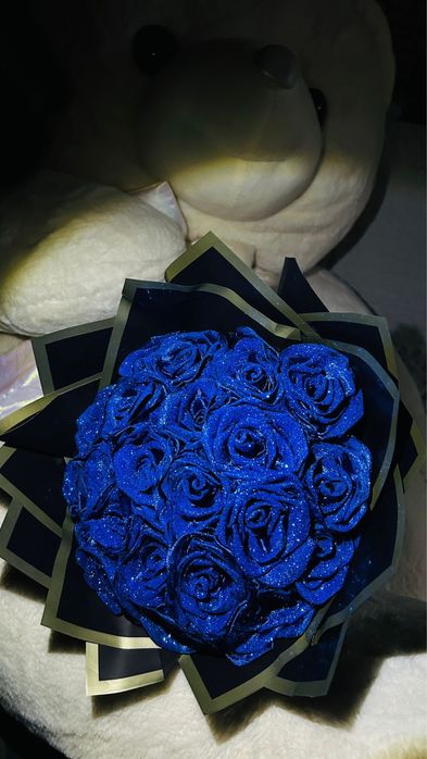 Buchetul de flori nemuritor /Trandafiri din satin