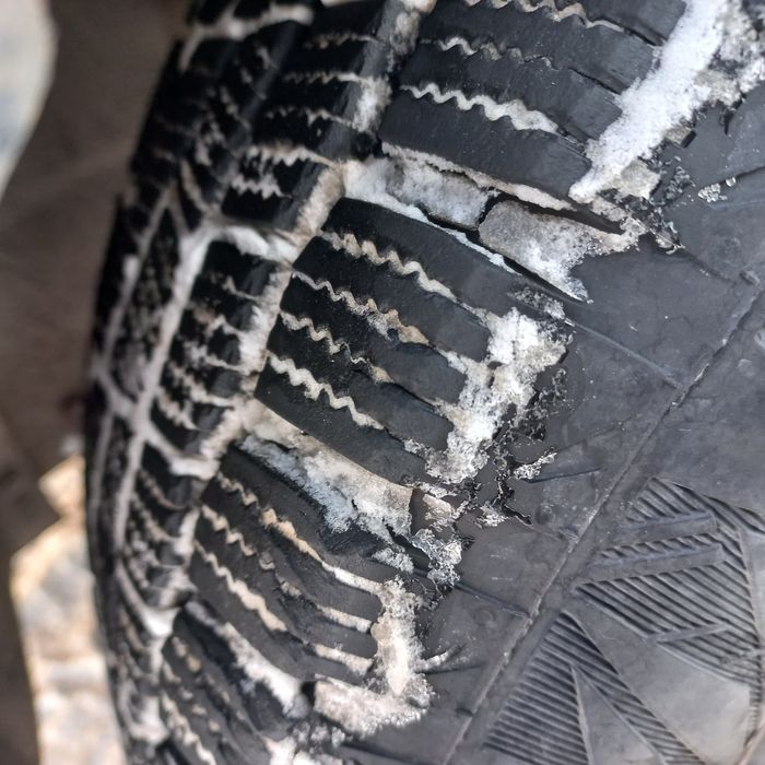 Продам комплект сборе, 185/70/14