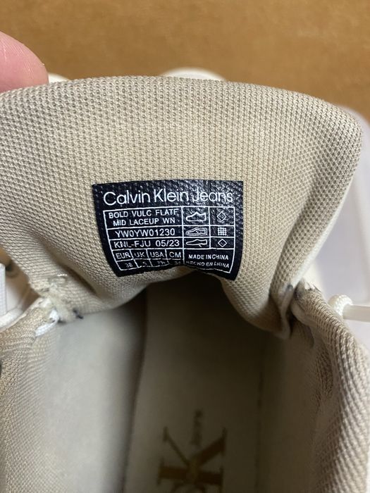 Продам ботинки от бренда Calvin Klein