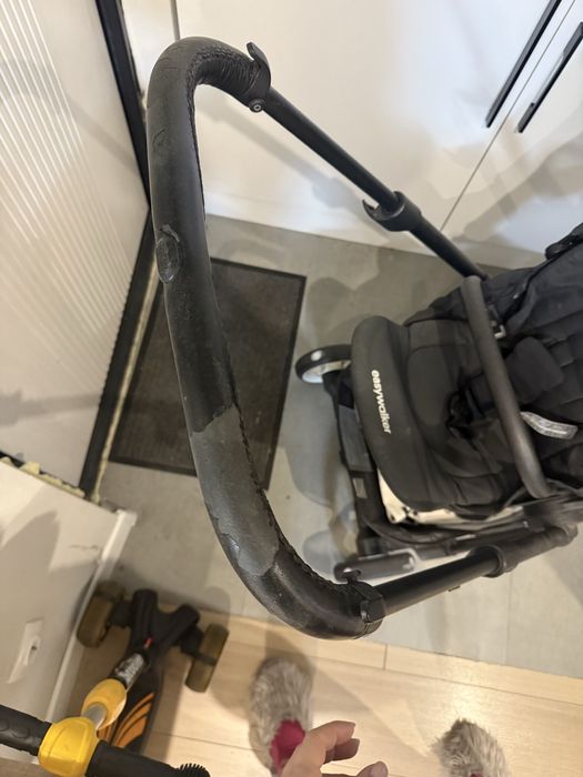 Продам коляску Easywalker charley